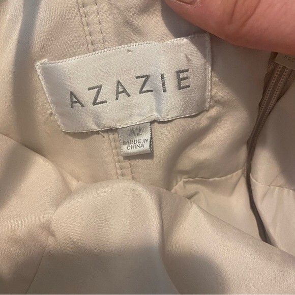 Azazie size 8 Cream Juliet Dress High Neck Halter Floor Length Bridesmaid Dress - Picture 7 of 12